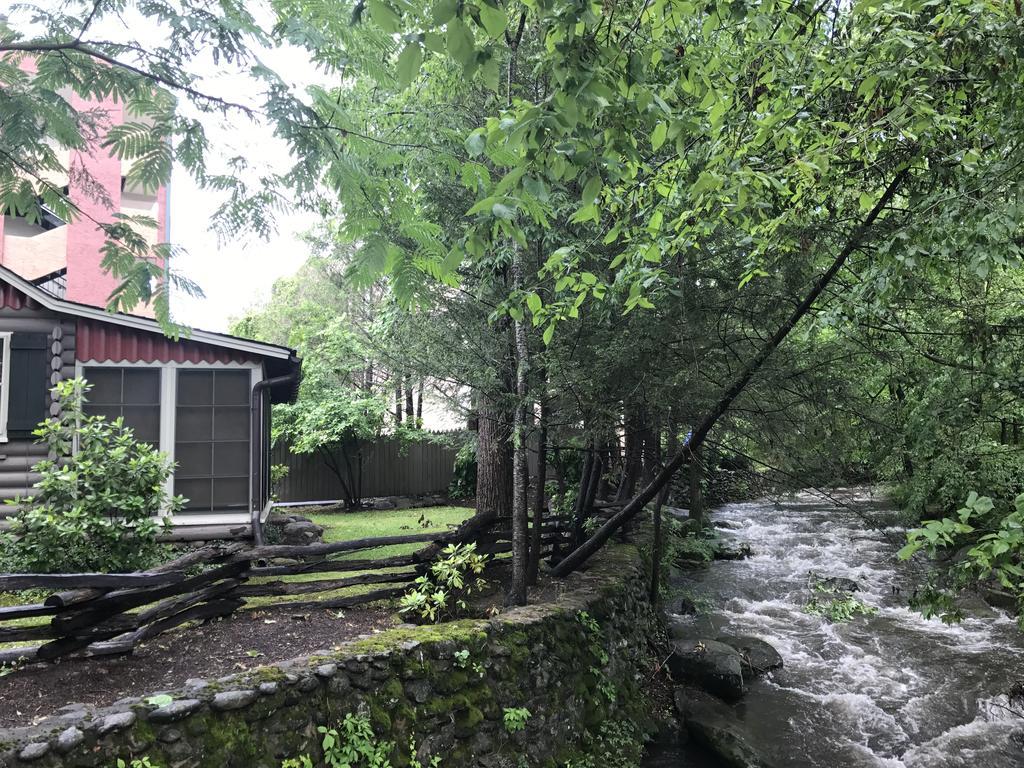 Downtown Gatlinburg Apartment Exterior foto